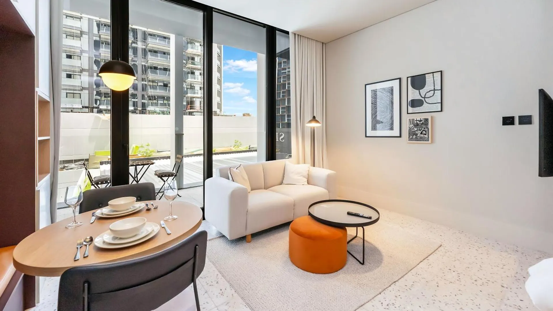Fam Living - Upside Living - Wfh Friendly-Business Bay Apartman Dubaj