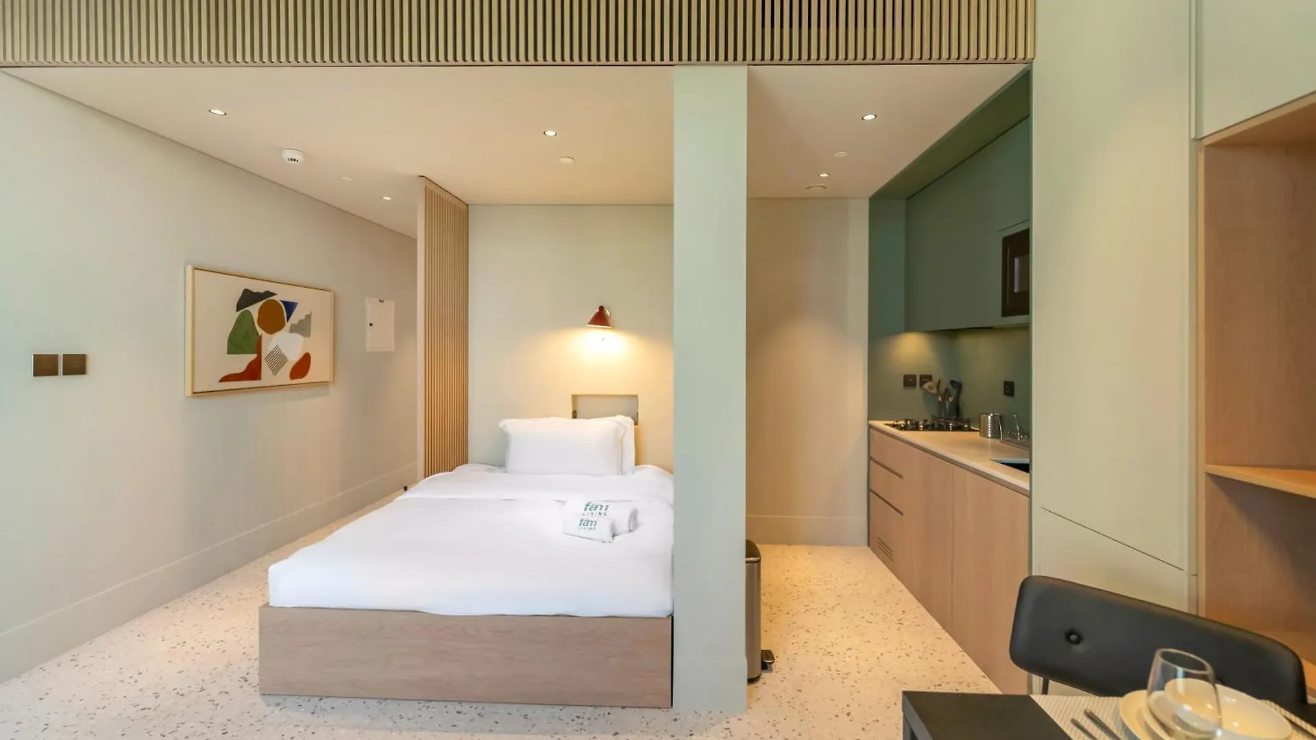 Fam Living - Upside Living - Wfh Friendly-Business Bay Apartment Dubai