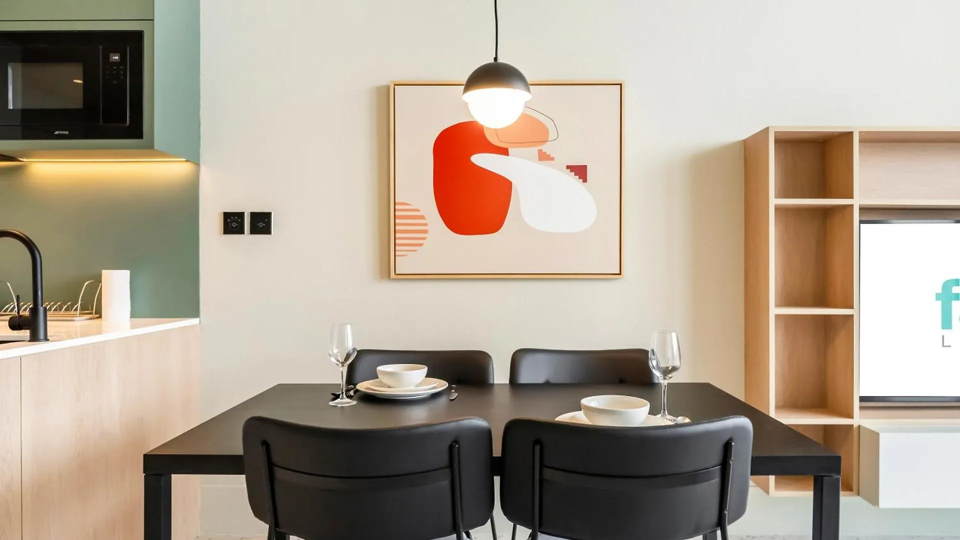 Fam Living - Upside Living - Wfh Friendly-Business Bay Apartment Dubai